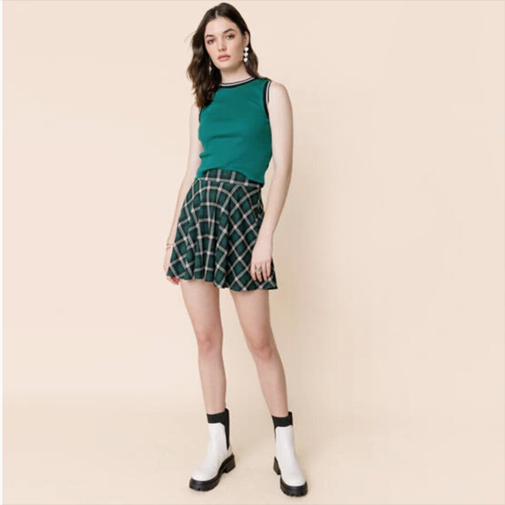 Francesca's Luna Tennis Green Crew Neck Top